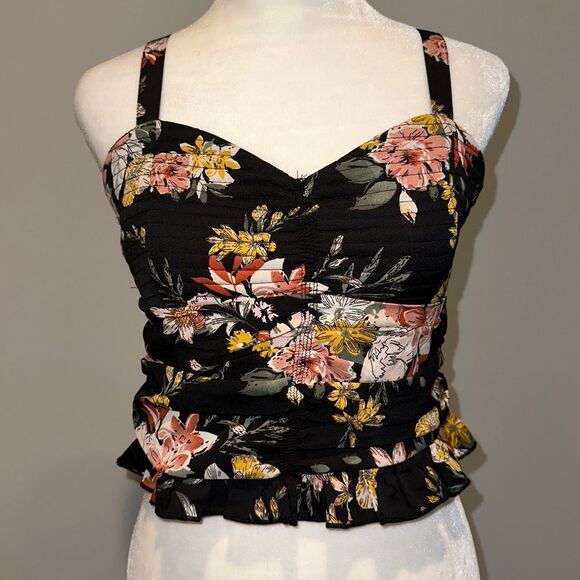 B-O-G COLLECTION Floral CamiCropTop NWT Size M - Picture 2 of 9